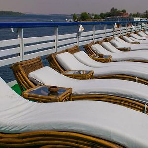 Nile Cruise Luxor Aswan 3,4 And 7 Nights